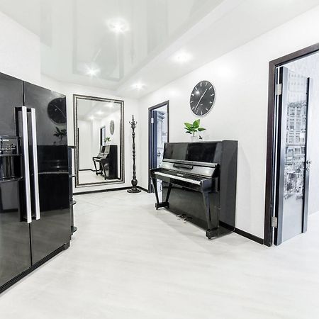 Mgapartments 3 Rooms Miasnikova Sq. Vip Minsk Dış mekan fotoğraf
